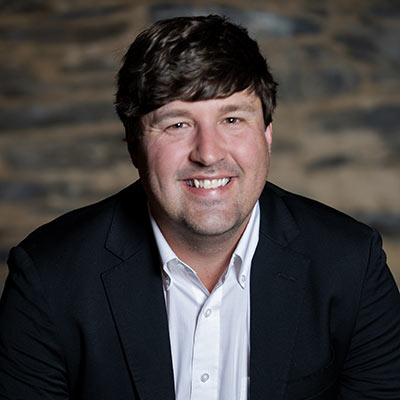 Ryan Leonard